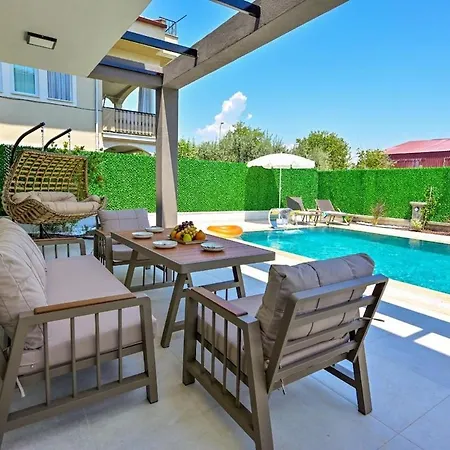Luxury In The Center Of - Ezel Hanim Villa Fethiye