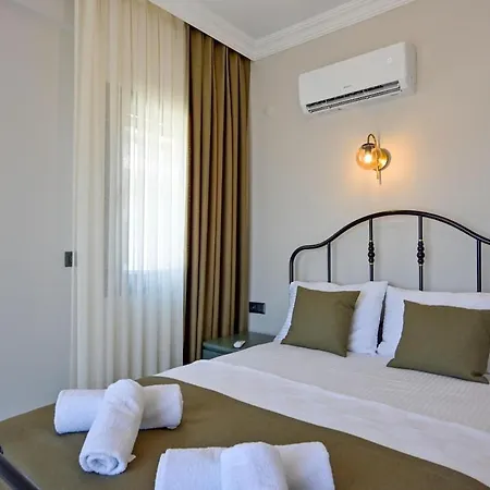 Luxury In The Center Of - Ezel Hanim Villa Fethiye