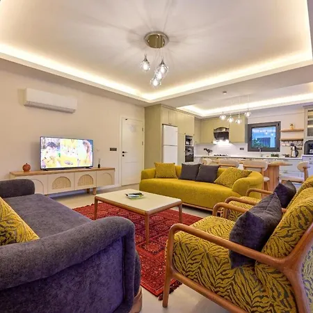 Villa Luxury In The Center Of - Ezel Hanim *