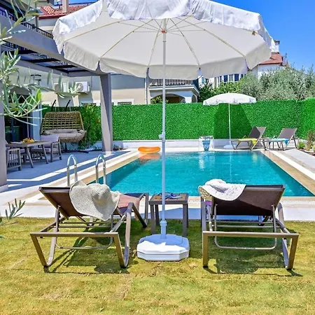 Villa Luxury In The Center Of - Ezel Hanim