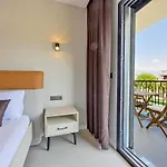 Luxury In The Center Of - Ezel Hanim Villa *