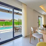 Luxury In The Center Of - Ezel Hanim Villa *