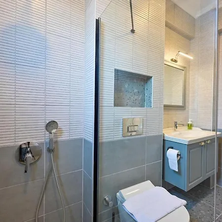 Luxury In The Center Of - Ezel Hanim * Φετιγιέ