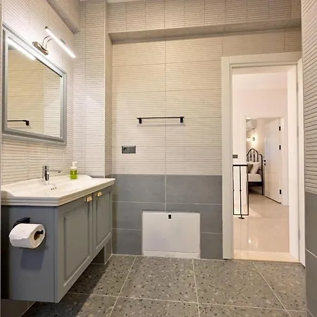 Luxury In The Center Of - Ezel Hanim Vilă *