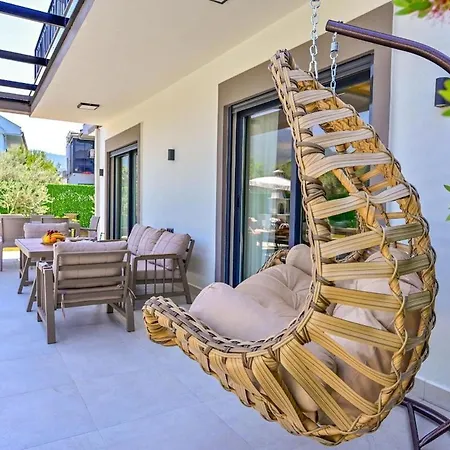 Luxury In The Center Of - Ezel Hanim Villa *