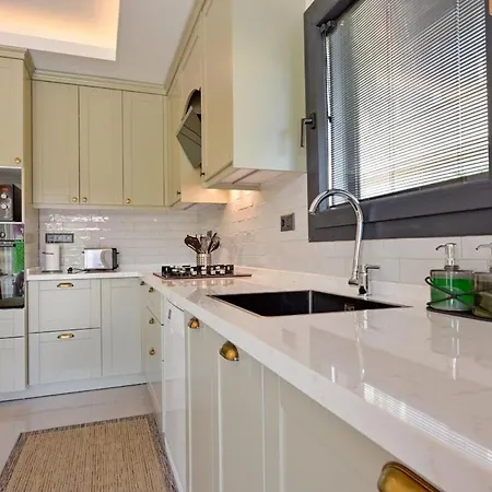 Luxury In The Center Of - Ezel Hanim Villa Fethiye
