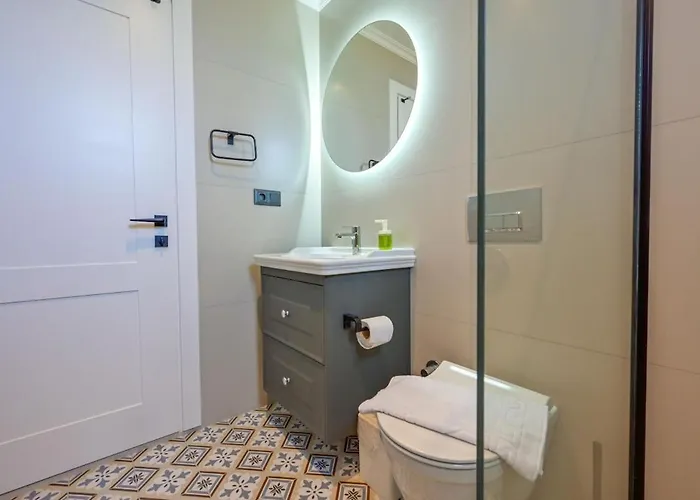 Villa Luxury In The Center Of - Ezel Hanim *