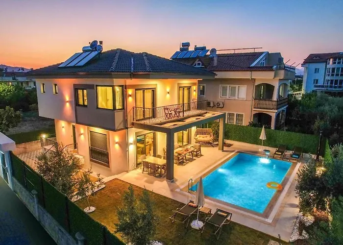 Villa Luxury In The Center Of - Ezel Hanim *