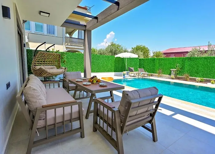 Luxury In The Center Of - Ezel Hanim Villa Fethiye