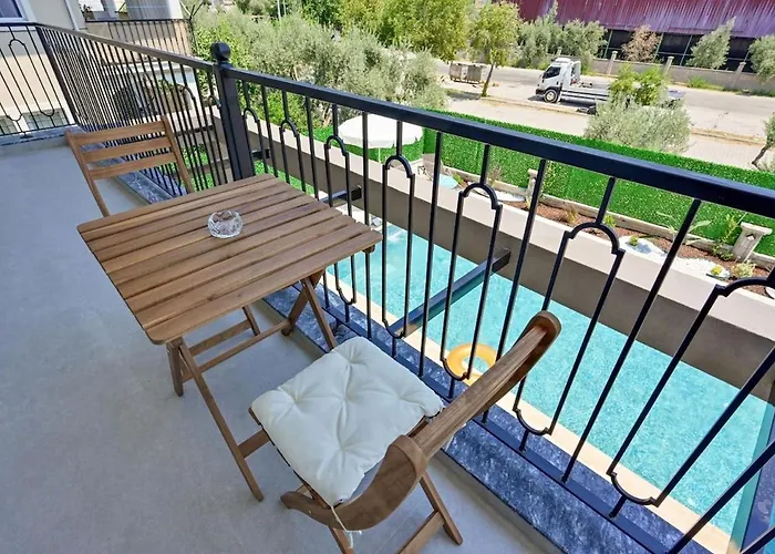 Luxury In The Center Of - Ezel Hanim Villa Fethiye