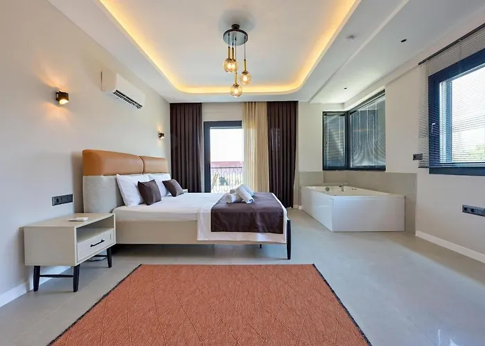 Villa Luxury In The Center Of - Ezel Hanim *