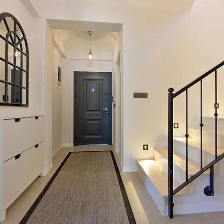 Luxury In The Center Of - Ezel Hanim Villa