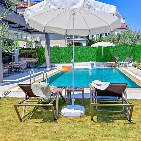Villa Luxury In The Center Of - Ezel Hanim