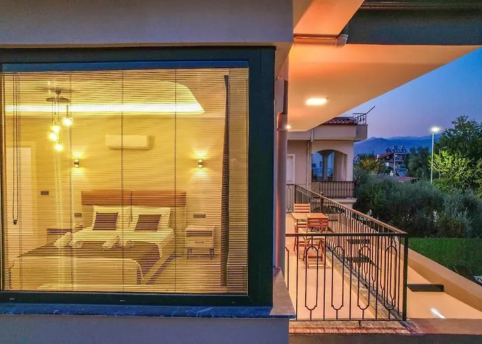 Villa Luxury In The Center Of - Ezel Hanim