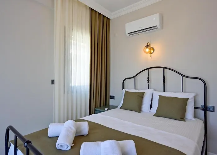 Luxury In The Center Of - Ezel Hanim Villa Fethiye