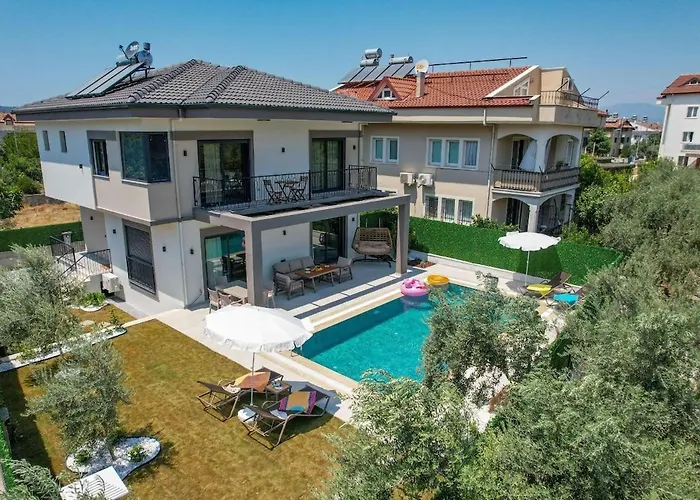 Villa Luxury In The Center Of - Ezel Hanim *